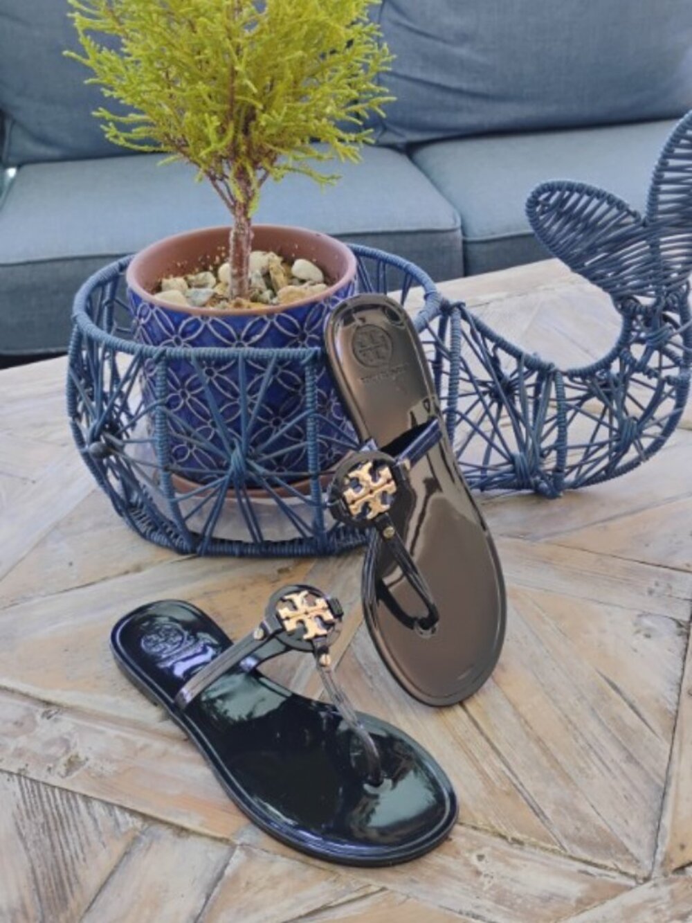 ToryBurch Sandals, Black Patent Leather, Size 6, Flat Heel